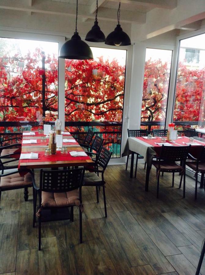 Albergo Giardinetto Scanzorosciate ภายนอก รูปภาพ