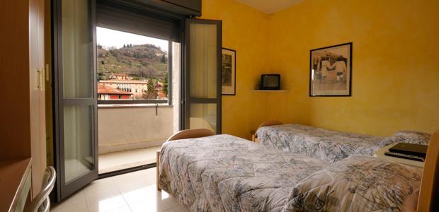 Albergo Giardinetto Scanzorosciate ภายนอก รูปภาพ