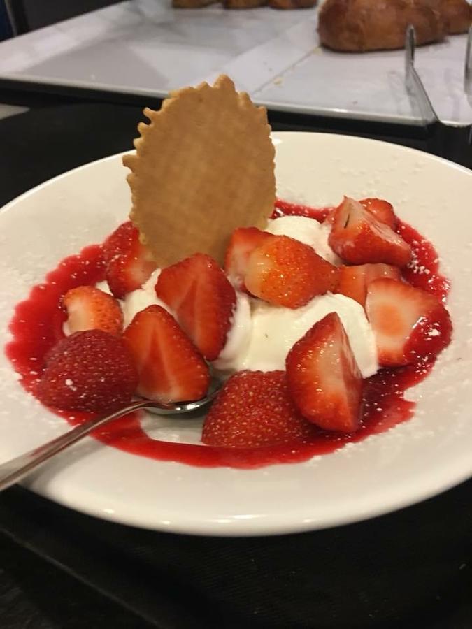 Albergo Giardinetto Scanzorosciate ภายนอก รูปภาพ
